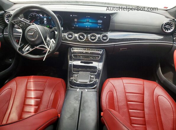 W1K2J5KB8NA099563 2022 MERCEDES-BENZ CLS-CLASS Black Vista del salpicadero