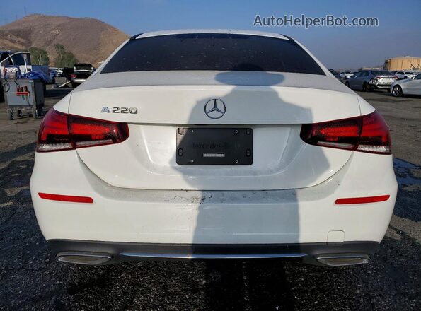 W1K3G4EB1MJ265249 2021 MERCEDES-BENZ A White Вид ззаду