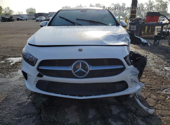 W1K3G4EB1MJ265249 2021 MERCEDES-BENZ A White Вид спереду