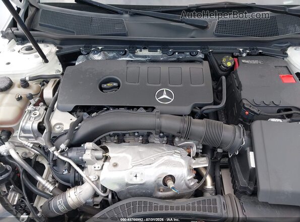 W1K3G4EB2NJ368438 2022 MERCEDES-BENZ A 220 White Vista trasera