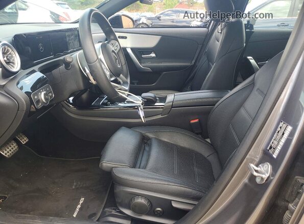 W1K3G4EB3NJ364771 2022 MERCEDES-BENZ A Угольный Вид салона спереди