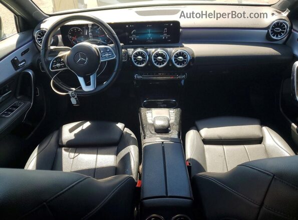 W1K3G4EB4MJ257520 2021 MERCEDES-BENZ A White Առջևի վահանակի տեսք