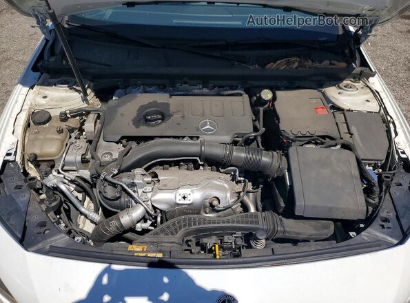 W1K3G4EB4MJ257520 2021 MERCEDES-BENZ A White Սալոնի հետևի տեսք