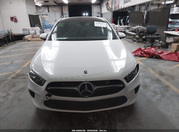 W1K3G4EB4MJ297970 2021 MERCEDES-BENZ A 220 Белый Вид щитка приборов