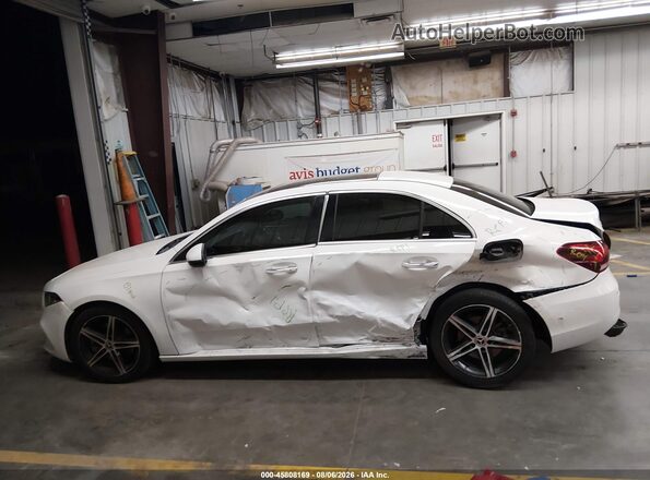 W1K3G4EB4MJ297970 2021 MERCEDES-BENZ A 220 Белый Панорамный вид салона 360°