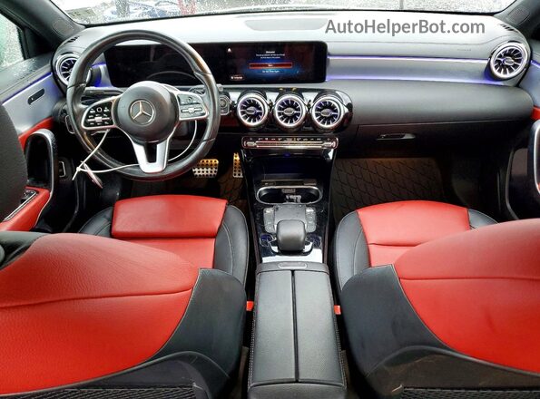 W1K3G4FB1NJ365500 2022 MERCEDES-BENZ A Silver Dashboard view