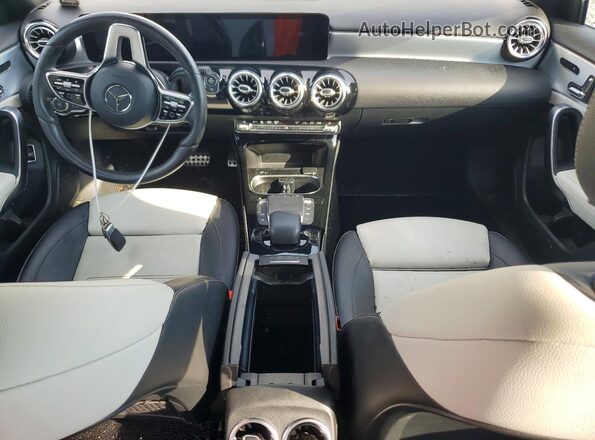 W1K3G4FB4MJ288779 2021 MERCEDES-BENZ A Белый Вид панели приборов