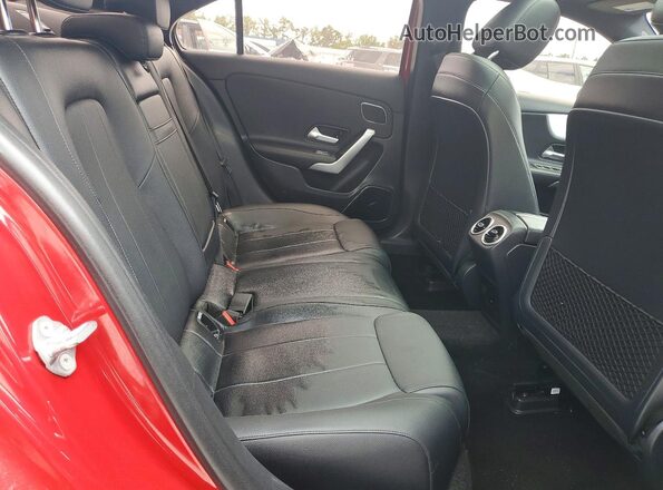 W1K3G4FB7MJ298531 2021 MERCEDES-BENZ A Red Հետևի նստատեղերի տեսք