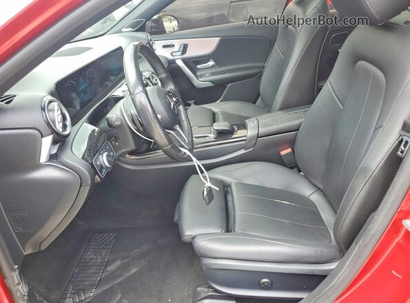 W1K3G4FB7MJ298531 2021 MERCEDES-BENZ A Red Սալոնի դիմացի տեսք