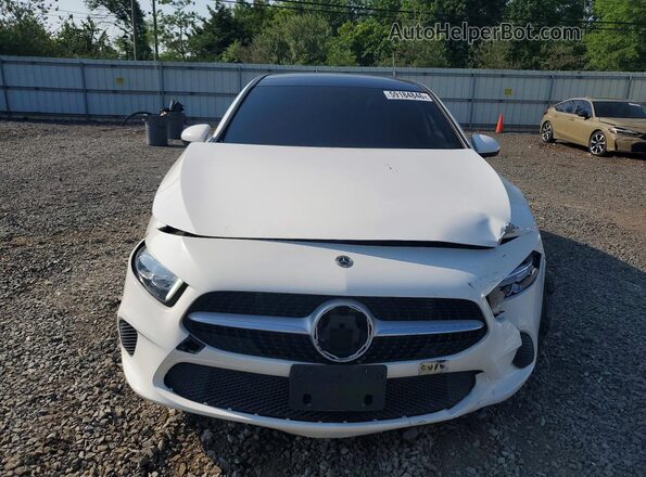 W1K3G4FBXMJ318948 2021 MERCEDES-BENZ A Белый Вид спереди