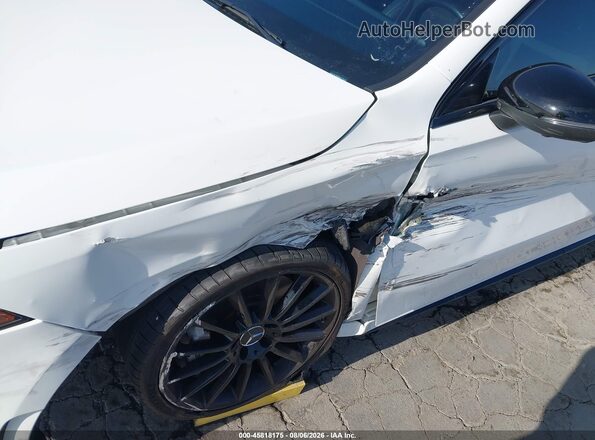W1K3G5BB8MJ275643 2021 MERCEDES-BENZ AMG A 35 White Widok z przodu