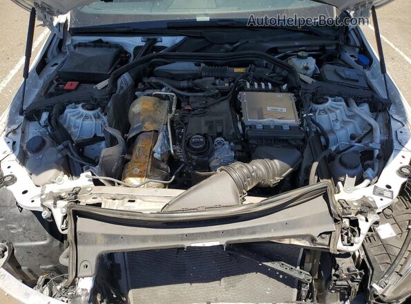 W1KAF4GB0PR107871 2023 MERCEDES-BENZ C White Widok wnętrza z tyłu