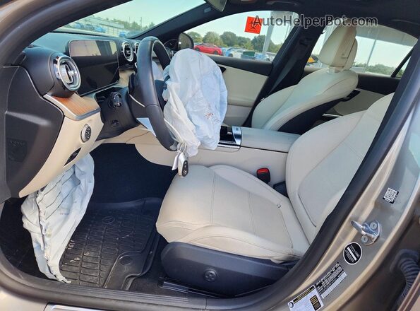 W1KAF4GB2PR147031 2023 MERCEDES-BENZ C Gray Вид салону спереду