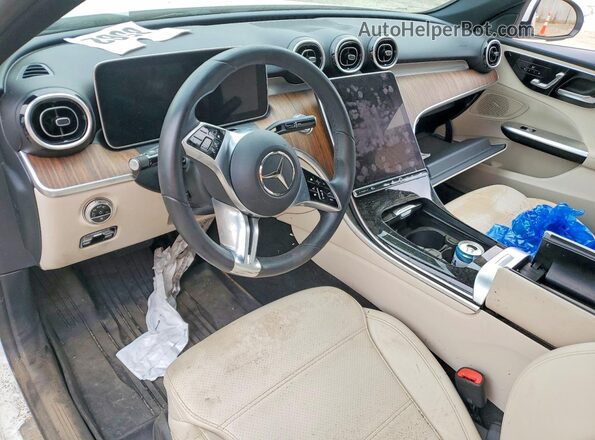 W1KAF4HB0RR162421 2024 MERCEDES-BENZ C White Widok deski rozdzielczej