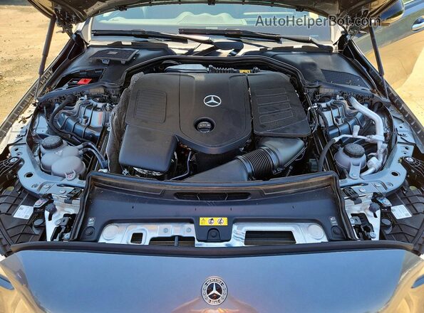 W1KAF4HB0RR187755 2024 MERCEDES-BENZ C Gray Widok wnętrza z tyłu