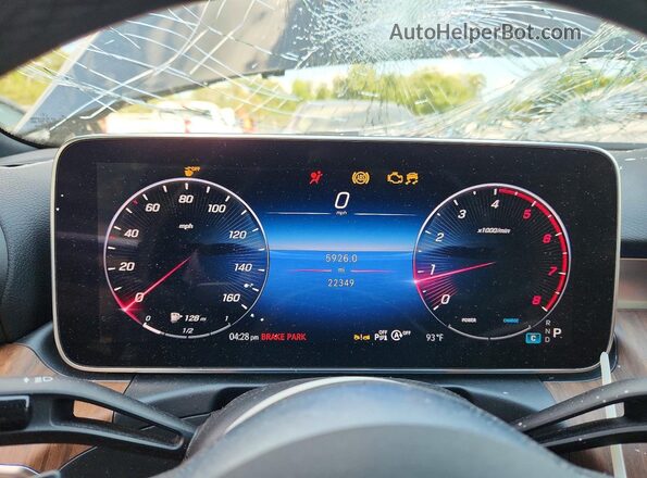 W1KAF4HB9RR233437 2024 MERCEDES-BENZ C Черный Вид щитка приборов
