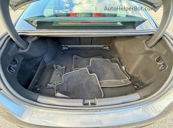 W1KAF4HBXNR019860 2022 MERCEDES-BENZ C Gray Vista de la etiqueta del VIN