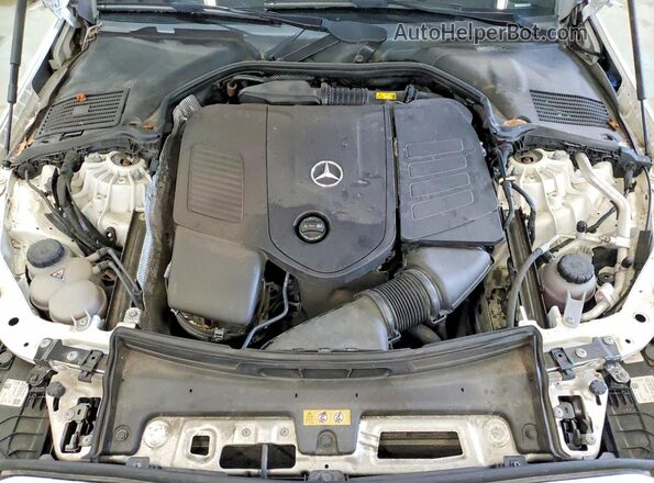 W1KAF4HBXPR071024 2023 MERCEDES-BENZ C White Widok wnętrza z tyłu