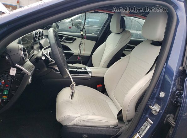 W1KAF4HBXRR205811 2024 MERCEDES-BENZ C Blue Front interior view