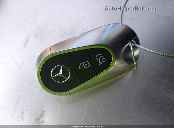 W1KLF4HB6SA112703 2025 MERCEDES-BENZ E-CLASS Silver Widok deski rozdzielczej