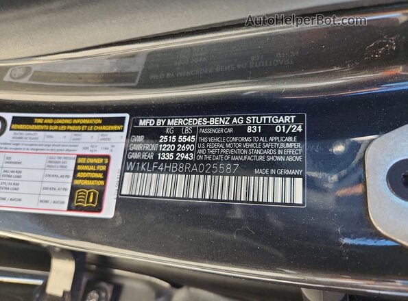 W1KLF4HB8RA025587 2024 MERCEDES-BENZ E Charcoal Vista del compartimento del motor