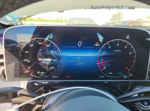 W1KLF4HB8RA025587 2024 MERCEDES-BENZ E Charcoal Vista del cuadro de instrumentos
