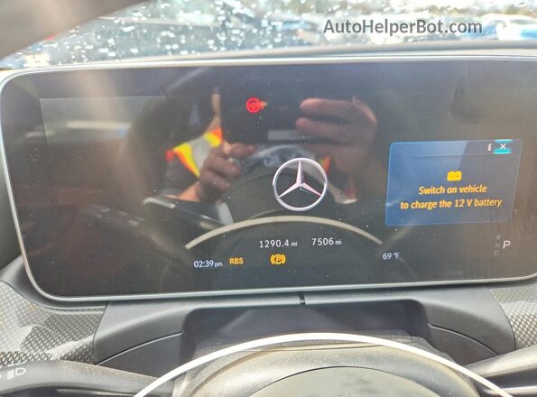 W1KMJ6CB4SF074008 2025 MERCEDES-BENZ CLE Black Instrument cluster view