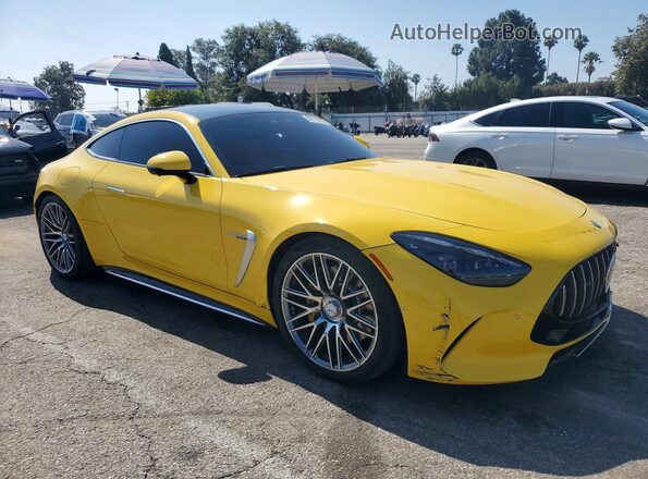 W1KRJ7JB2RF001437 2024 MERCEDES-BENZ AMG Желтый Передняя правая четверть