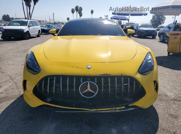W1KRJ7JB2RF001437 2024 MERCEDES-BENZ AMG Желтый Вид спереди
