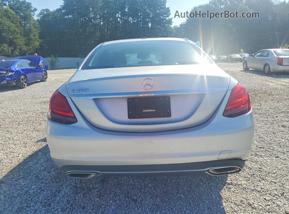 W1KWF8DB0LR598700 2020 MERCEDES-BENZ C Silver Widok z tyłu