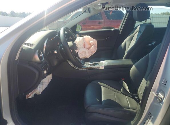 W1KWF8DB0LR598700 2020 MERCEDES-BENZ C Silver Widok wnętrza z przodu