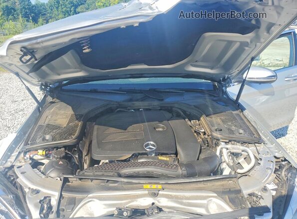 W1KWF8DB0LR598700 2020 MERCEDES-BENZ C Silver Widok wnętrza z tyłu