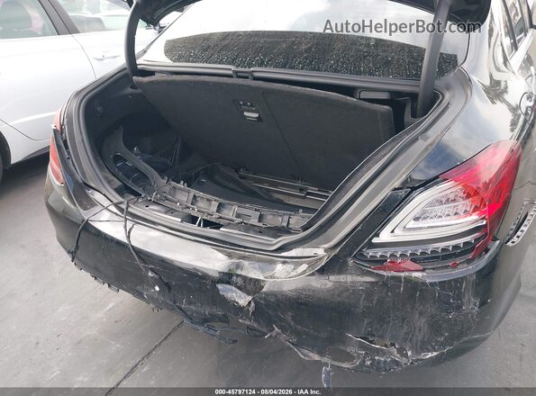 W1KWF8DB1MR636291 2021 MERCEDES-BENZ C-CLASS Black Widok z przodu