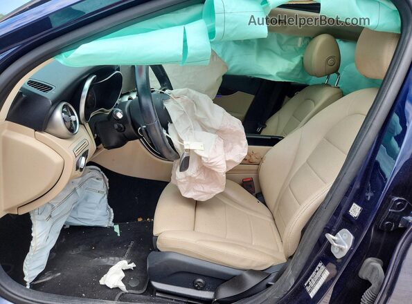 W1KWF8DB3LR601475 2020 MERCEDES-BENZ C Blue Vista interior delantera