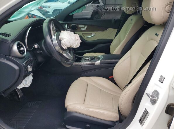W1KWF8DB8MR606852 2021 MERCEDES-BENZ C White წინა სალონის ხედი