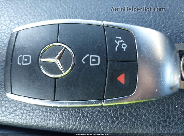 W1KWF8DB9MR622087 2021 MERCEDES-BENZ C-CLASS Белый Вид панели приборов