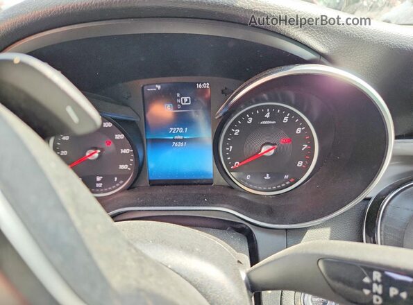 W1KWF8DBXLR600081 2020 MERCEDES-BENZ C Black Widok zestawu wskaźników