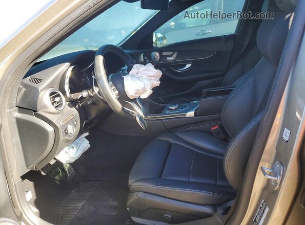 W1KWF8EB6LR572942 2020 MERCEDES-BENZ C Silver Vista interior delantera
