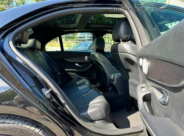 W1KWF8EB6MR629514 2021 MERCEDES-BENZ C-CLASS Black Rear view