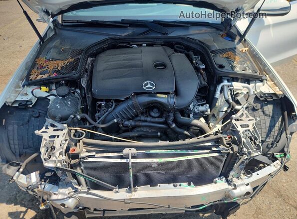 W1KWF8EB8LR574790 2020 MERCEDES-BENZ C Белый Вид задней части салона