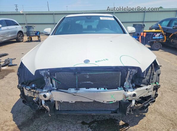 W1KWF8EB8LR574790 2020 MERCEDES-BENZ C Белый Вид спереди