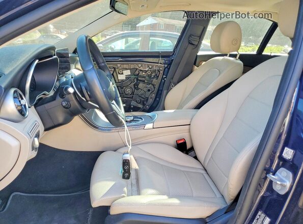 W1KWF8EBXMR651077 2021 MERCEDES-BENZ C Синий Вид салона спереди