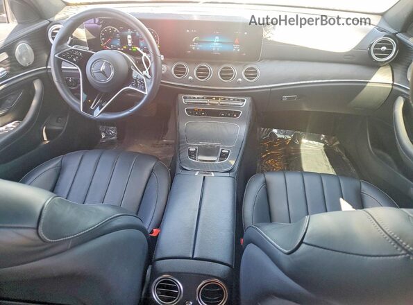 W1KZF5KB4NB024000 2022 MERCEDES-BENZ E Black Dashboard view