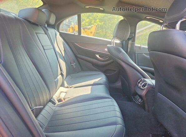 W1KZF6JB3LA803379 2020 MERCEDES-BENZ E Серый Вид задних сидений