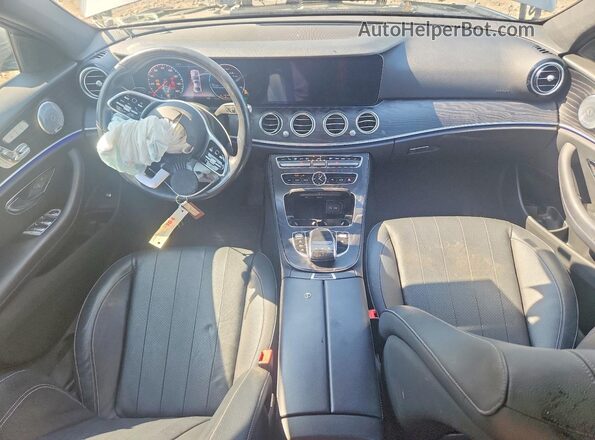 W1KZF6JB3LA803379 2020 MERCEDES-BENZ E Серый Вид панели приборов