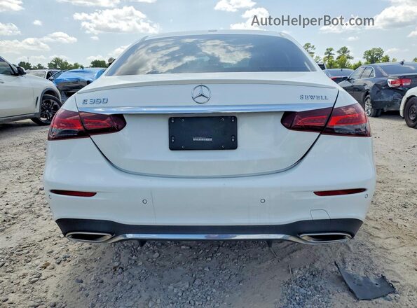 W1KZF8DB2NB056376 2022 MERCEDES-BENZ E White Widok z tyłu