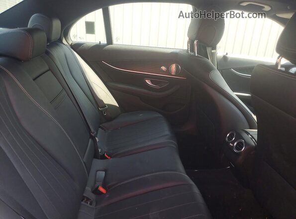 W1KZF8DB3MA891018 2021 MERCEDES-BENZ E Черный Вид задних сидений
