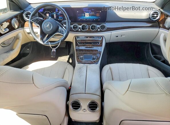 W1KZF8DB4NB012587 2022 MERCEDES-BENZ E White Widok deski rozdzielczej