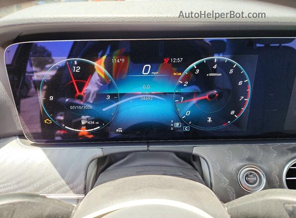 W1KZF8DB4PB165263 2023 MERCEDES-BENZ E Blue ხელსაწყოთა პანელის ხედი
