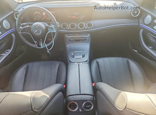 W1KZF8DB7NB010736 2022 MERCEDES-BENZ E Black 